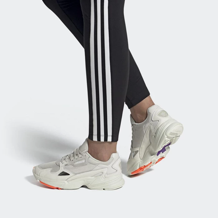 Originales Adidas Falcon Mujer Blancas | 85VIKZFT