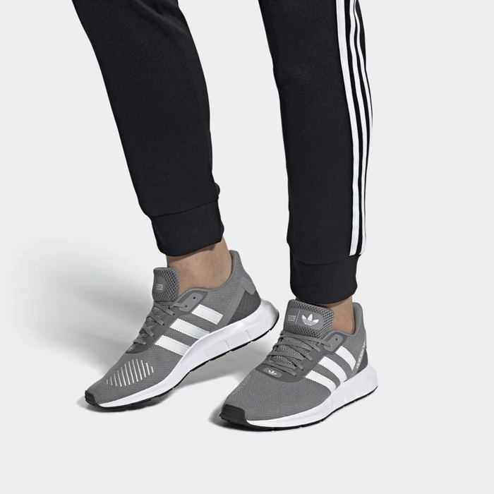 Originales Adidas Swift Run RF Hombre Gris | 12EYFHDI