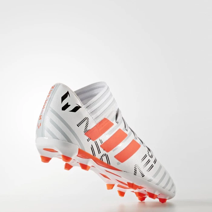 Tacos De Futbol Adidas Nemeziz Messi 17.3 Firm Ground Niños Blancas | 27LTRBPE